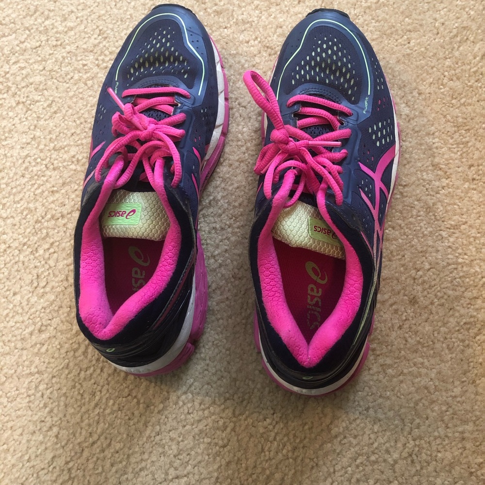 ASICS Gel-Kayano 22 running shoes